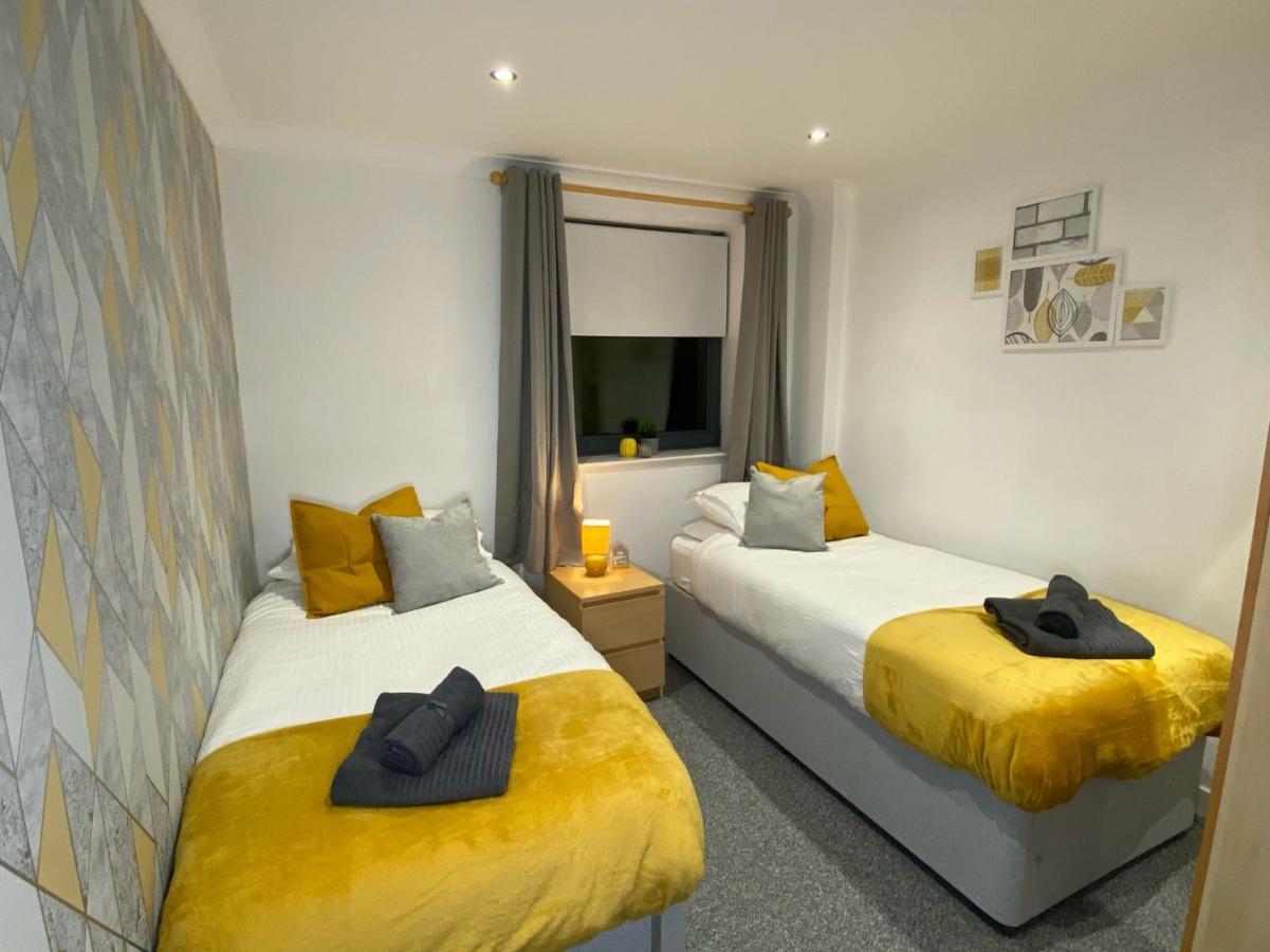 Westone Aspect Sheffield Exterior photo
