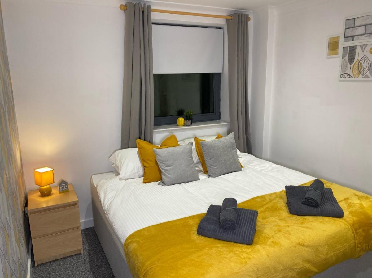Westone Aspect Sheffield Exterior photo